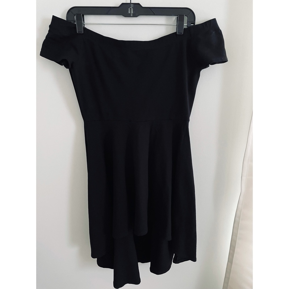 Windsor High-Low Off-the-Shoulder Dress (Size: XL)